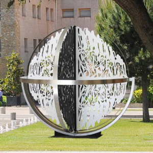 SIX-FOURS : Inauguration de “World” de l'artiste Jean Claude Meynard