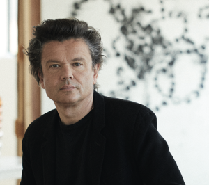 Cannes : une rencontre-dédicace avec l'artiste Jean-Michel Othoniel